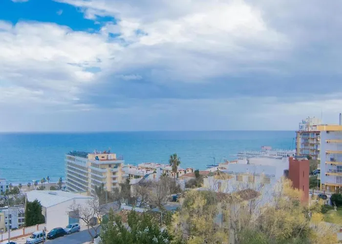 In Malaga Near Bajondillo Appartement